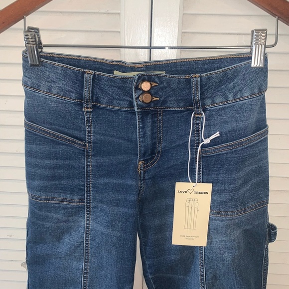 Low rise Flared Capri Carpenter Jeans new women’s size 9 - Picture 3 of 9